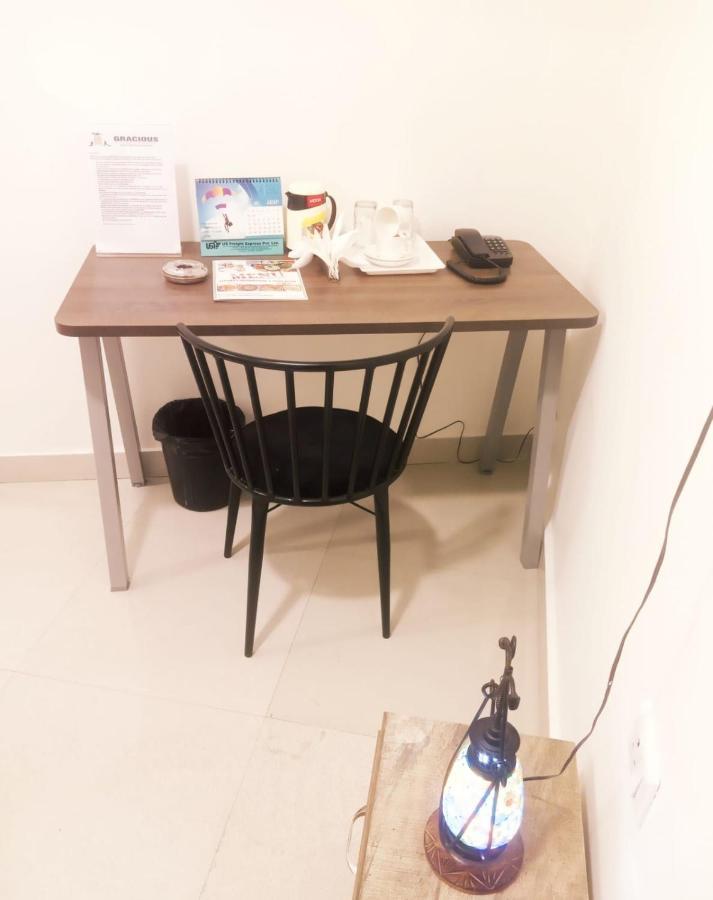 Gracious By Vishesh Hotels & Home Stay Nowe Delhi Zewnętrze zdjęcie